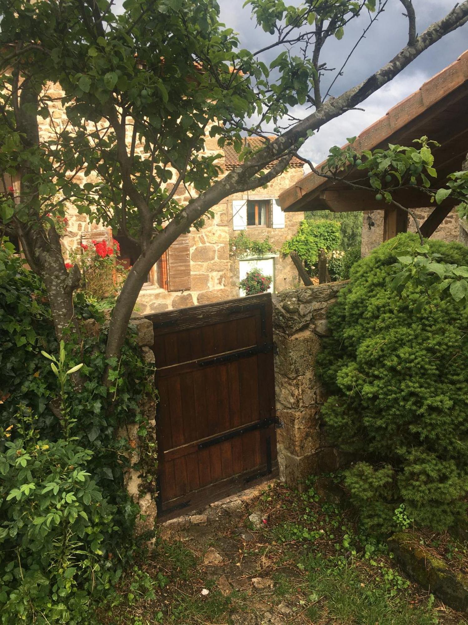 Gites De Gobertier Saint-Alban-d'Ay Zewnętrze zdjęcie