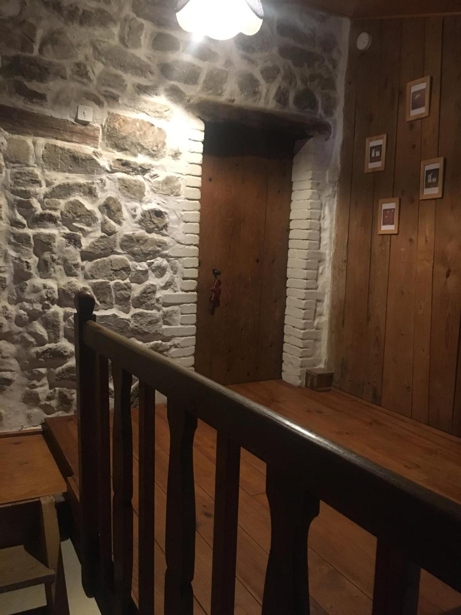Gites De Gobertier Saint-Alban-d'Ay Zewnętrze zdjęcie
